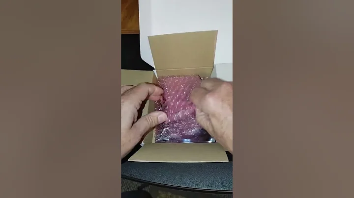 Renesas CAT-M1 Cloud Kit CK-RA6M5 Unboxing