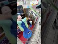 بيشتري حاجات غريبة جدا