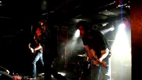 Saigon Kick - New World