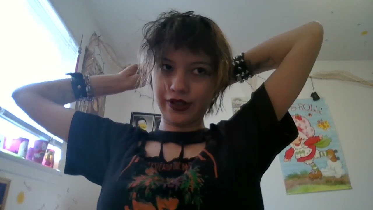 We forgot that being alternative is about crafts not buying shit