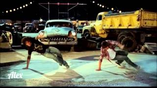 Miniatura de vídeo de "Zac Efron - Dance"
