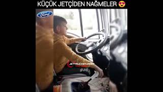 Küçük Şöför Aragaz Veriyor FORD CARGO Resimi