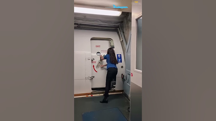 Secret to Opening and Closing Airplane Door!