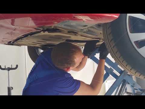Lada Vesta - замена масла в двигателе