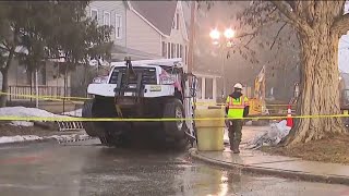 Dump truck swallowed by sinkhole in NJ town, nearby homes evacuated | NBC New York