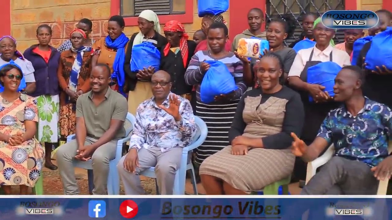 With other well wishers, Bosongo vibes Shared Christmas with Widows. 