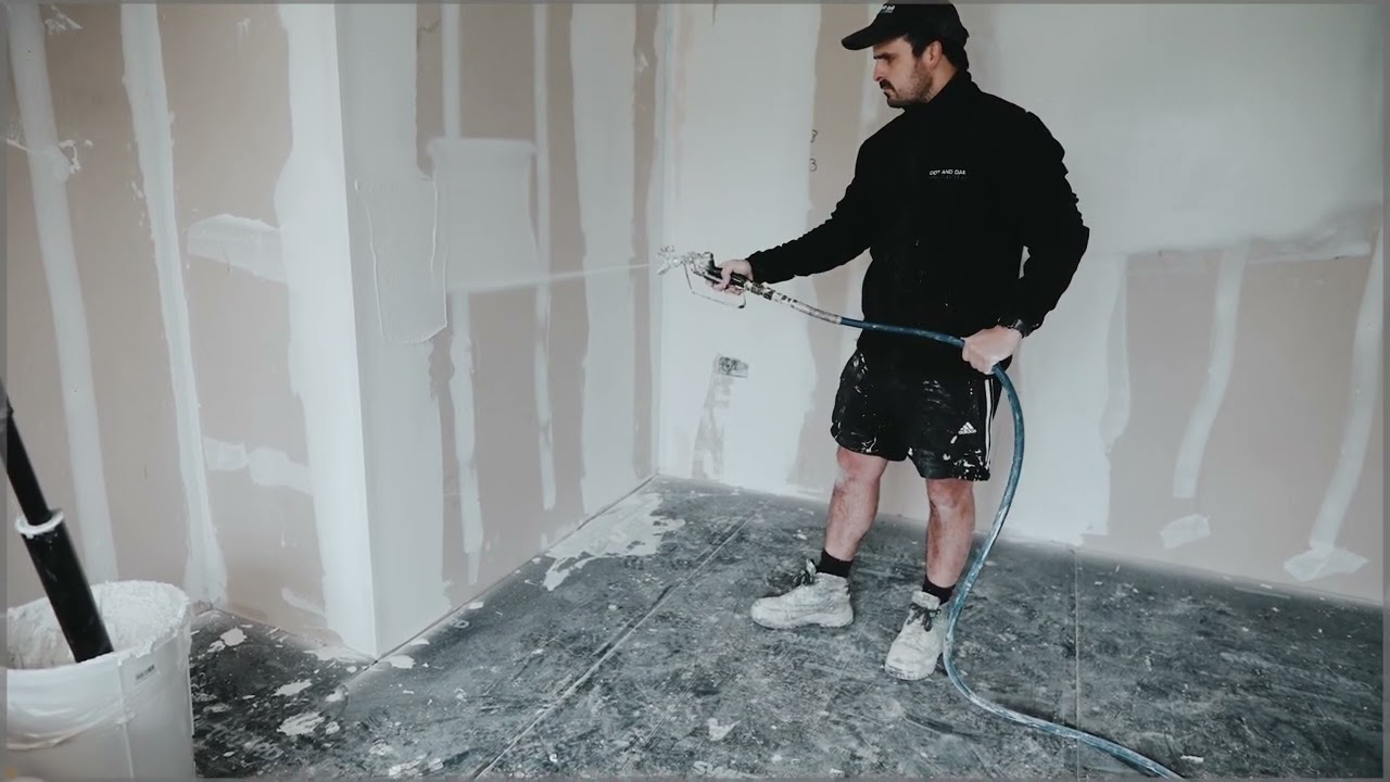 How we apply airless spray plaster