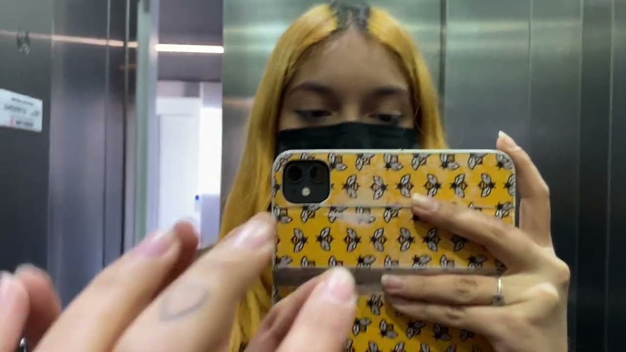 ASMR EN PÚBLICO | EN LA UNIVERSIDAD| TAPPING Y MÁS||SOFIWI