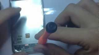 iPod Touch 2nd Generation Repair: How to replace the headphone jack