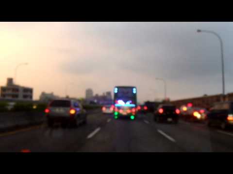 高雄高速公路大塞車.AVI