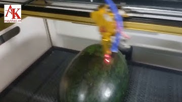 Máy laser 6040 khắc dưa lắp đặt tại Gia Lâm