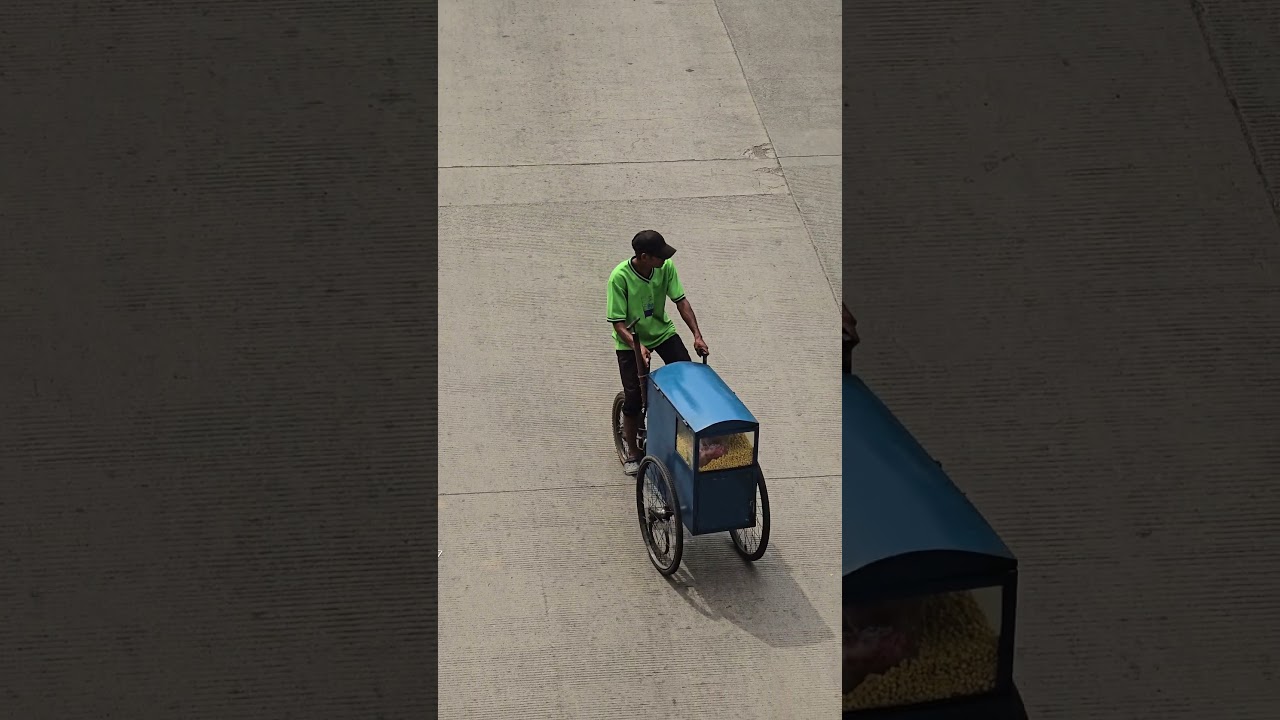 DEADLY CONTAINER ROAD