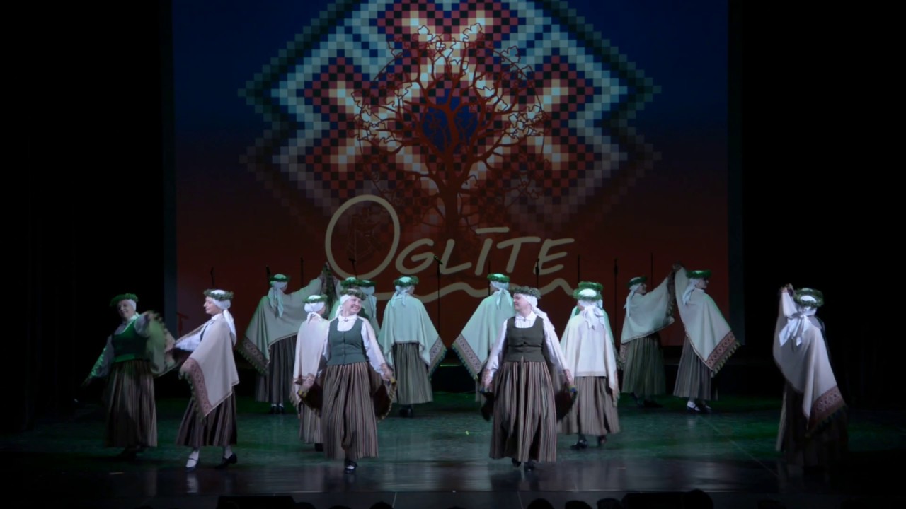 9. TUMŠA NAKTE, ZAĻA ZĀLE