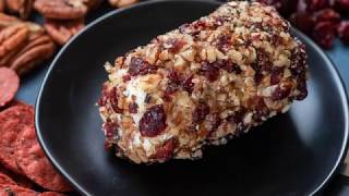 CRANBERRY GOAT CHEESE APPETIZER - 4 Ingredients! CRANBERRY GOAT CHEESE APPETIZER - 4 Ingredients!
