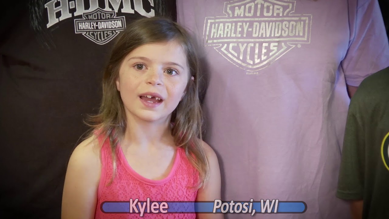 Visitors Love the Archway Vol 4