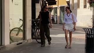 Жаркое лето: особенности итальянского стиля в городе и на отдыхе.