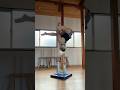 最近この音源めっちゃ聞くんだよね笑 もっと忠実にやる動画撮ってもいいかも?? #coreworkout #rickmethod #acrobatics #handbalancing #倒立