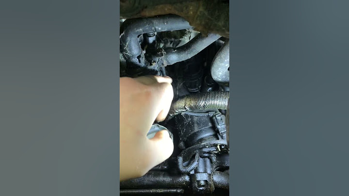 VW Phaeton V10 5.0TDI замена ГУРа без снятия двигателя.