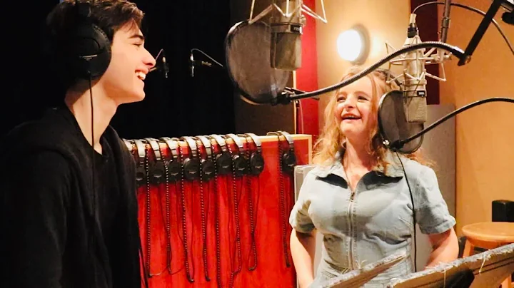 Joshua Colley and Milly Shapiro singing "Seventeen"
