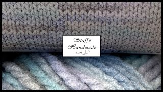 Side by side comparison of Premier Yarns Canyon Colors and Loops&Threads Charisma