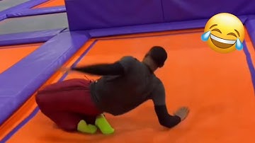 Best Trampoline Fails | Try Not to Laugh Challenge 🤣