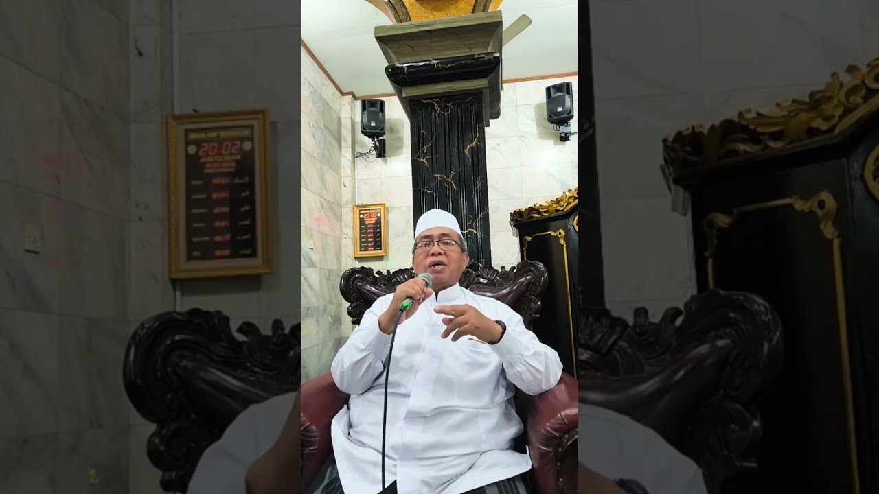 Ceramah malam ke 1 Ramadhan: Dr. KH. Rohiman