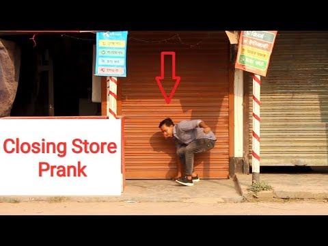 closing-people-store---prank!