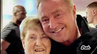 Download Lagu A Heartwarming Moment with Peggy Gallagher at Oasis’ Dublin Show MP3 Download Lagu A Heartwarming Moment with Peggy Gallagher at Oasis’ Dublin Show MP3