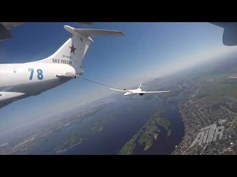ТУ-160 и ИЛ-78. Интересное видео с интересных ракурсов для любителей авиации. От взлета до посадки.