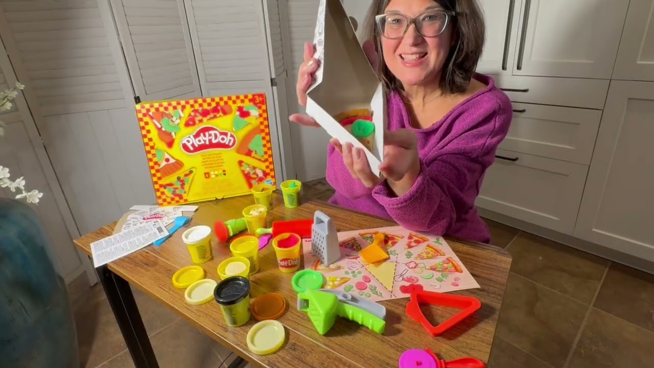 Play-Doh Pizza Slice Playset Review – 8 Cans, 11 Tools & Pretend Delivery Fun!