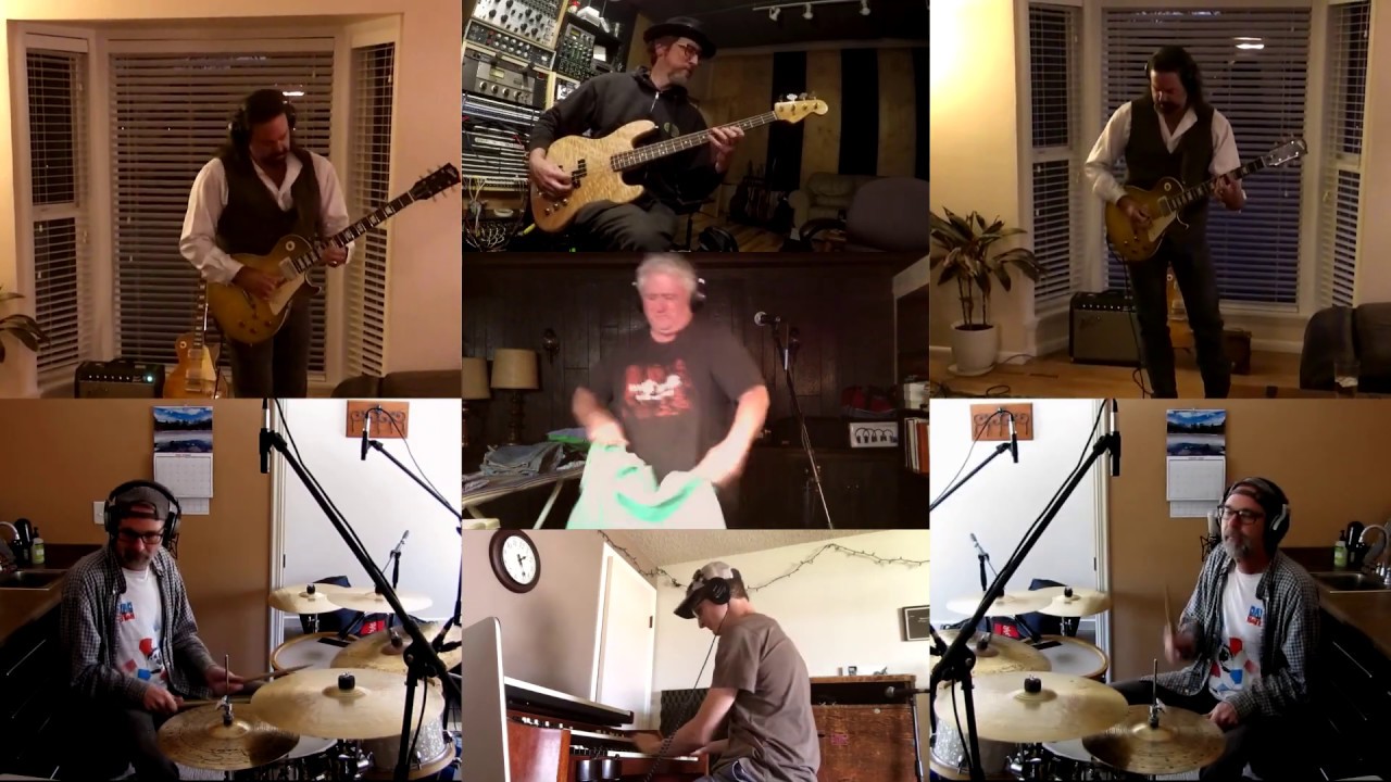 The Big Benns "Stay at Home Blues" adlı videoyu YouTube'da izle The Big Benns "Stay at Home Blues" adlı videoyu YouTube'da izle