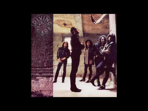 Diving for pearls - The girl can't stop it [lyrics] (HQ Sound) (AOR/Melodic Rock)