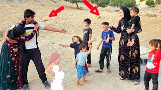 Download Lagu Mohammad and his pregnant wife return home to their children❤♥️👩❤️👨🫄👨❤️👨🏠 MP3 Download Lagu Mohammad and his pregnant wife return home to their children❤♥️👩❤️👨🫄👨❤️👨🏠 MP3