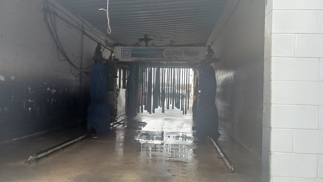 BroadWay's All Cloth Car Wash At AutoNation Chevrolet Waco - YouTube