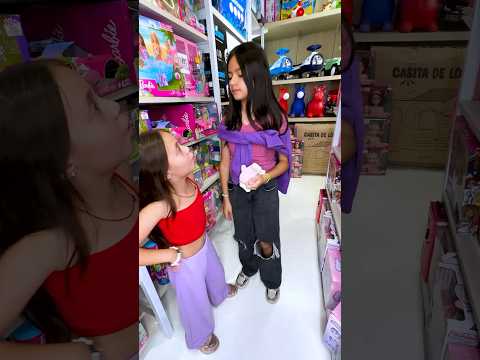 Mi Hermanita Compra