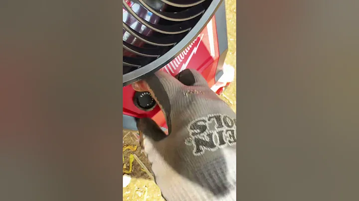 Milwaukee M18 Packout fan Blows!