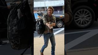 Celebrity Chad Michael Murray takes a caffeine fix on way to work! #chadmichaelmurray #mensstyle #heartthrob Net Worth