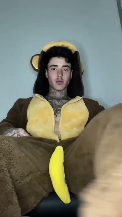 Like my Onesie 😋 #jakipz #Jakeandrich #fyp #video #trending #sixpack #shorts