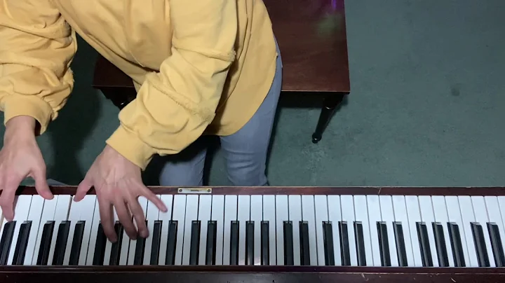 Carol Of The Bells -  performed by Julie Heaton