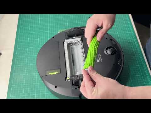 Roomba® Max 700 Series Vac | How to Clean the Multi Surface Brushes