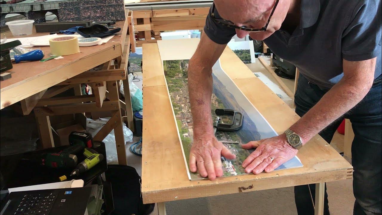 Perth South Model Railway 17, Creating a Model Railway Backscene YouTube