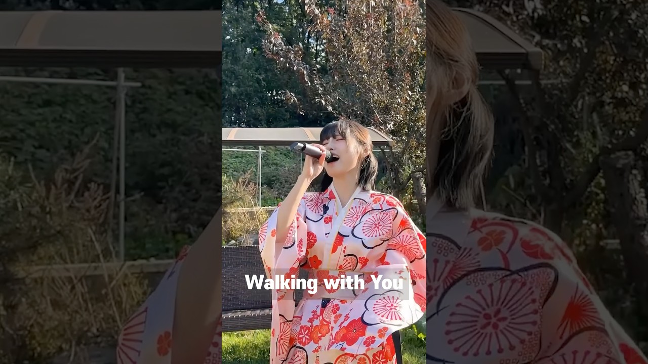 의상,배경,노래까지 완벽…⭐️ 'Walking with you'