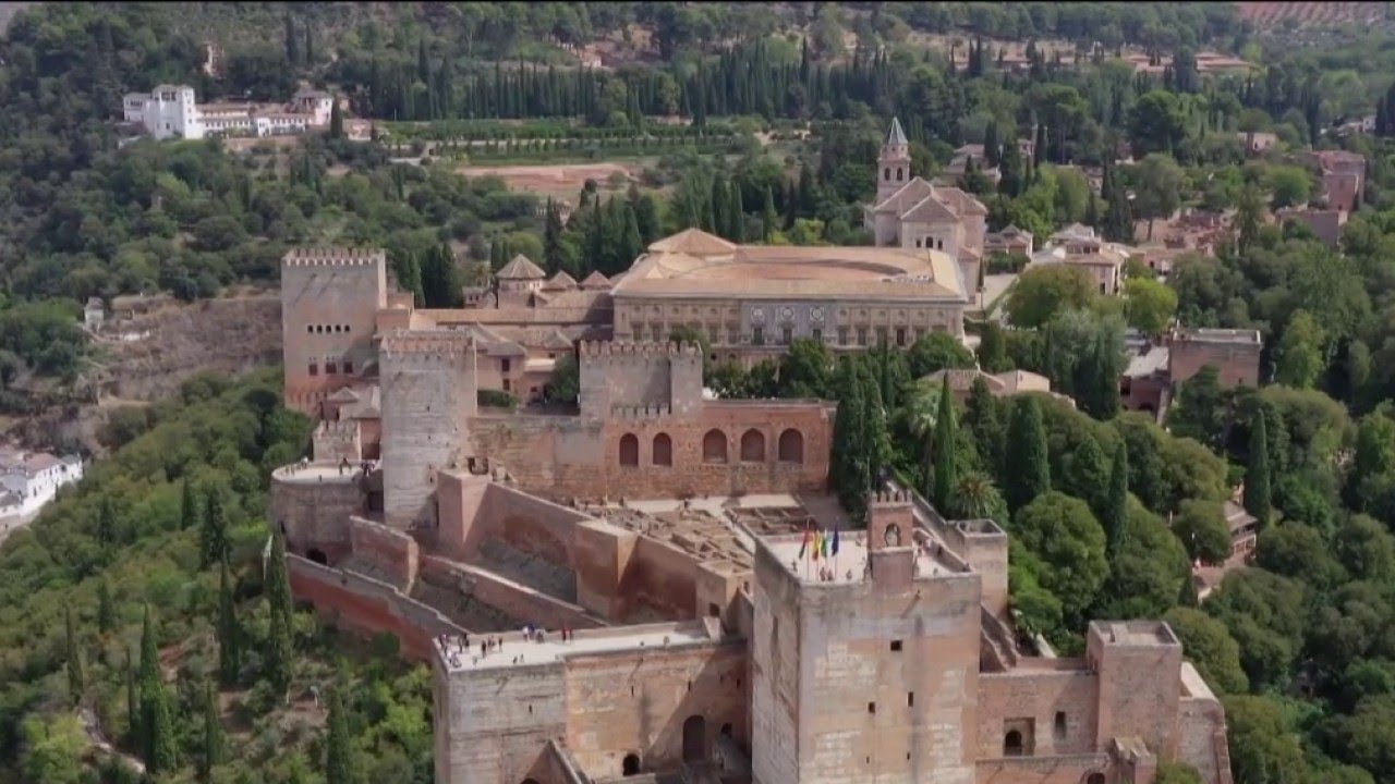 Andalousie - L’Alhambra, le joyau de Grenade - YouTube
