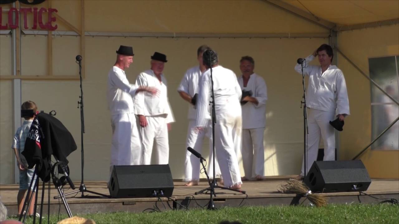 Kloboukový tanec - festival Milotice 2016