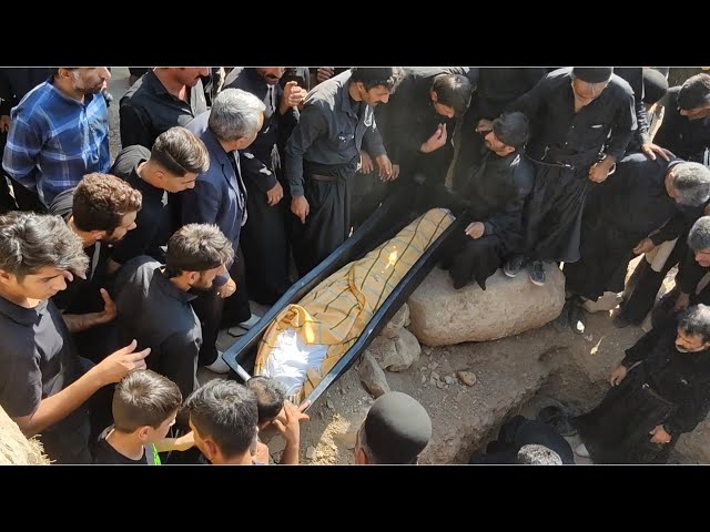 Funeral for a nomadic man (part 1): nomadic and village life in Iran class=