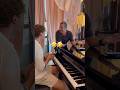 Capture de la vidéo Bear Grylls Invited Me To Play Piano For Him!! 🤯🤩🤩 #Beargrylls #Piano