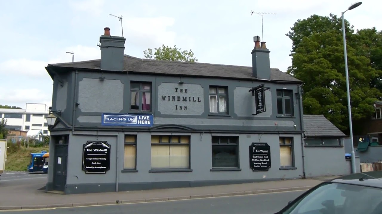 The Lea Valley Walk By Leigh Hatts | Paper Plus