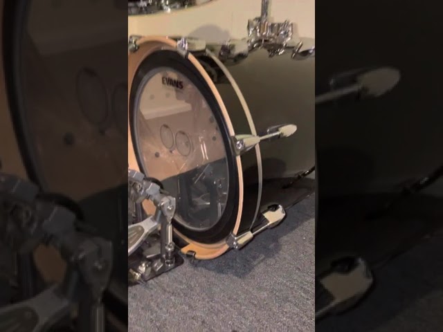 Working Drummer Gear Review Evans Dixson Bass Lift Pt 2 - YouTube