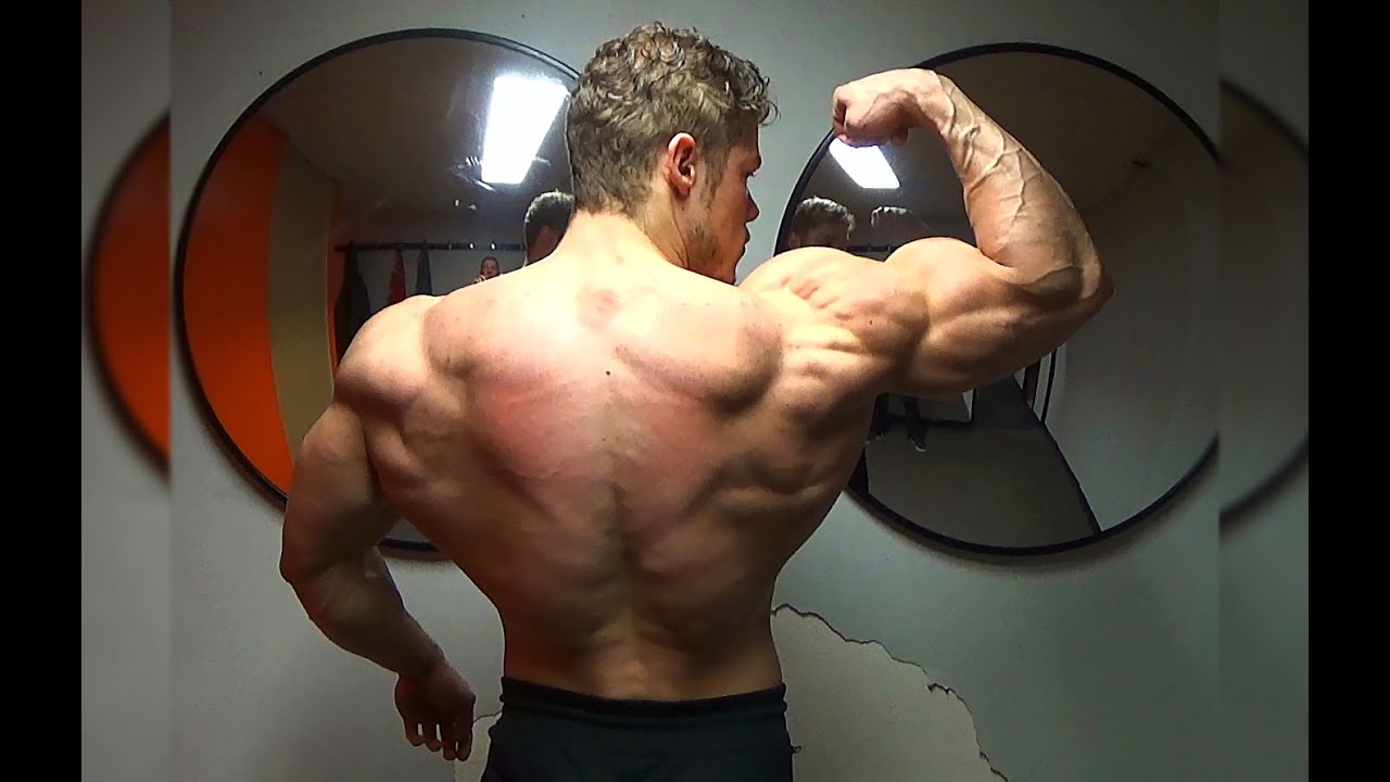 Back WIDTH Workout, Getting a WIDE Back For An Insane V-taper