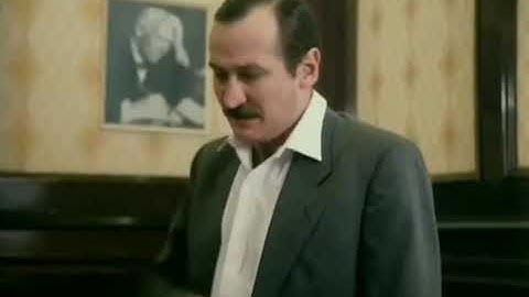 Как можно заниматься идиотизмом без руководителя?!